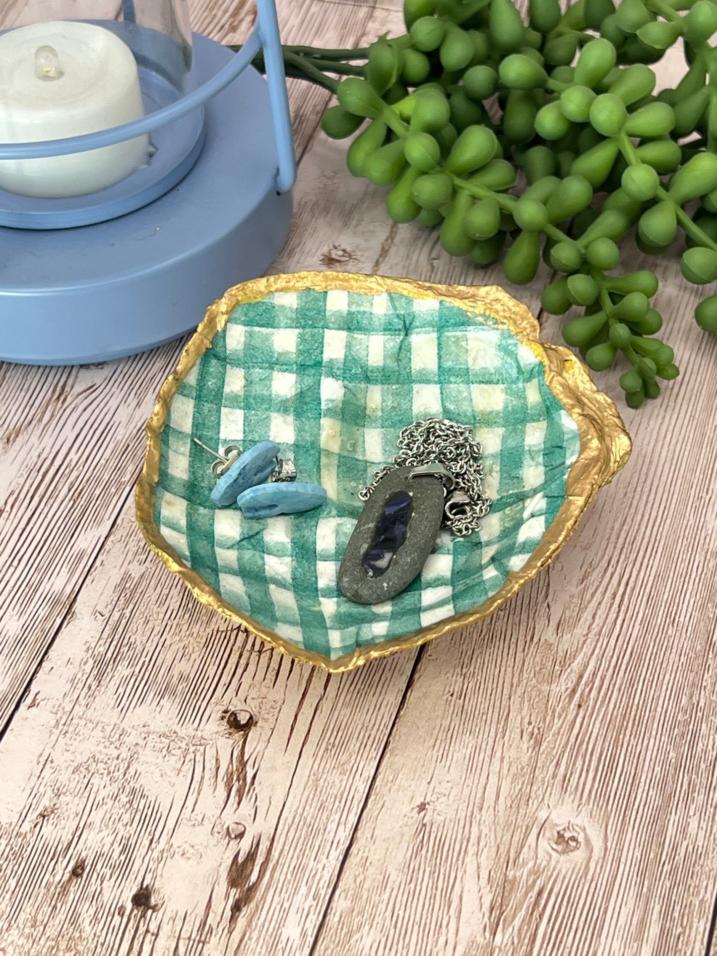 Large Oyster Shell Ring Dish with Gingham