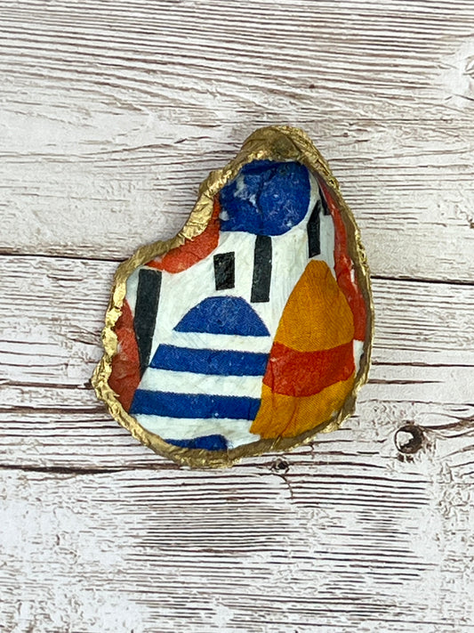 Small Oyster Shell Ring Dish with Buoys